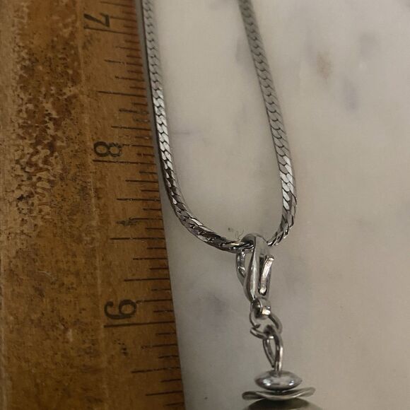 French Fashion Doll Dangling Pendant Necklace Silver Tone Beaded Dress Bag Green - Picture 9 of 12